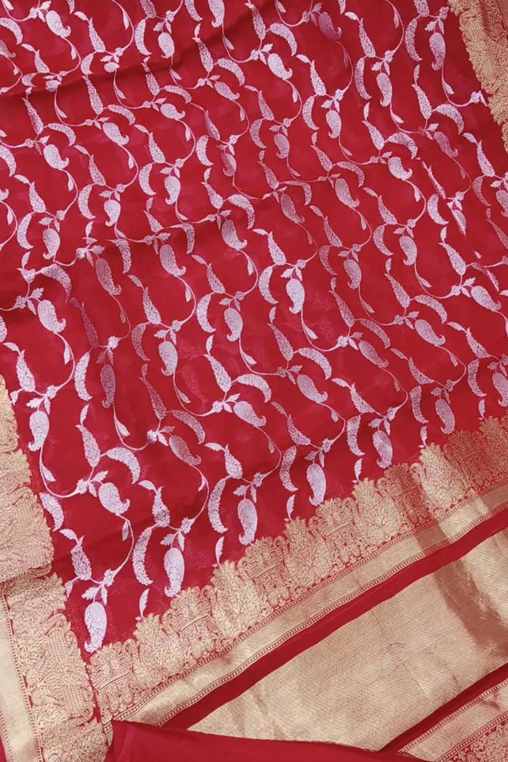 Exquisite Red Banarasi Handloom Pure Kora Silk Saree