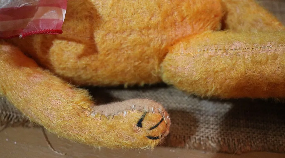 German Petz Jointed Golden Mohair Bear with Growler Adorable